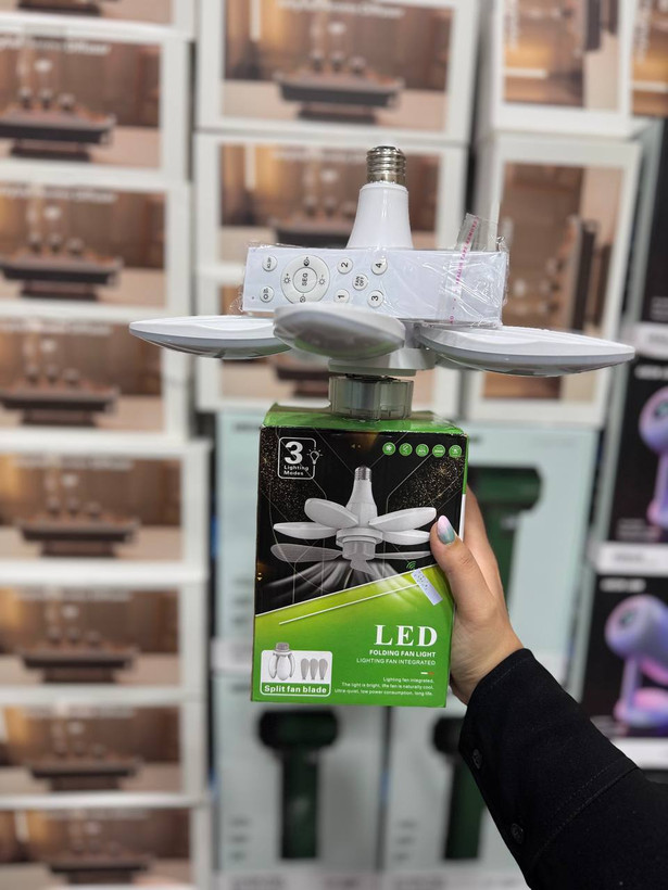 چراغ پنکهدار تاشو LED مدل Folding Fan Light با کنترل