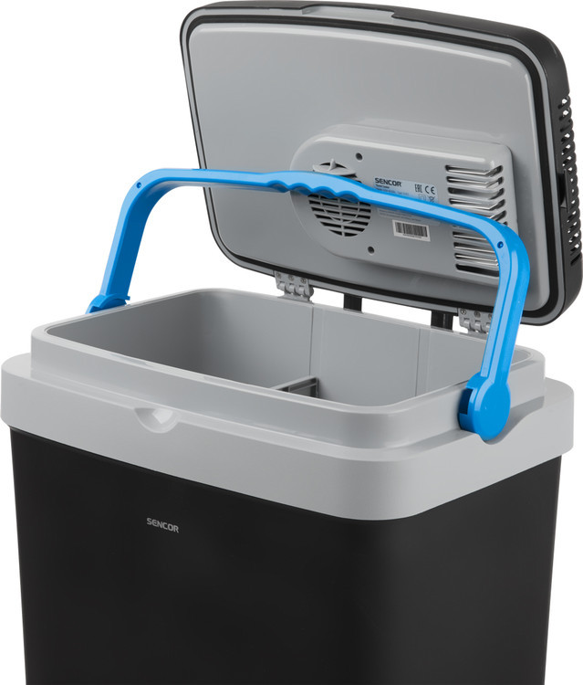 یخچال مسافرتی سنکور مدل SCM4233BL وزن ۷ کیلوگرم