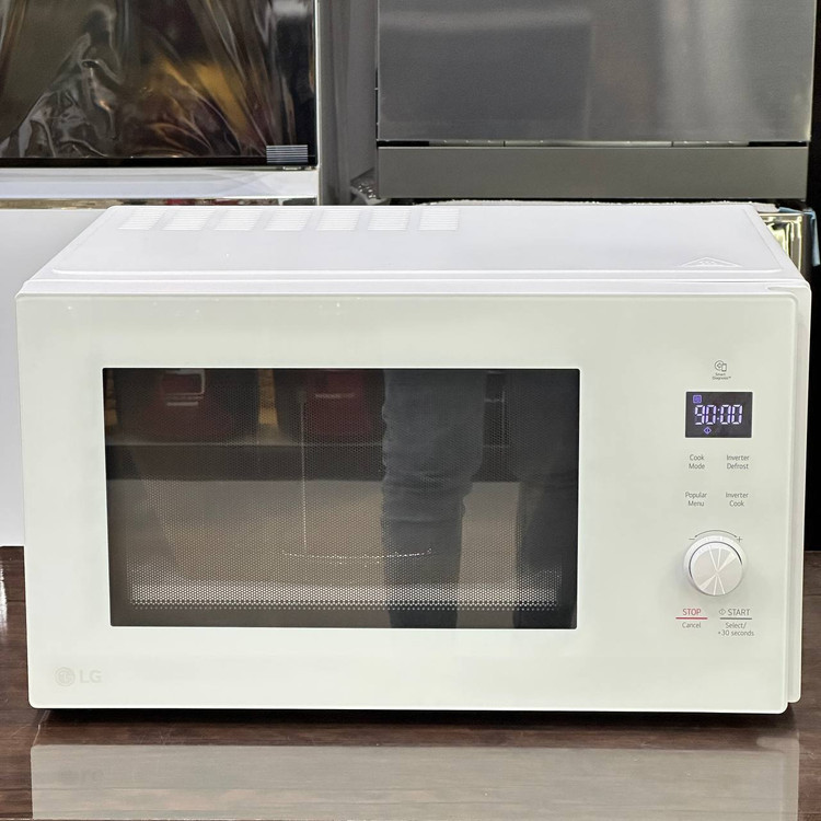 مایکروویو ال جی مدل MH8265 ظرفیت ۴۲ لیتر با ۲۸ برنامه A+