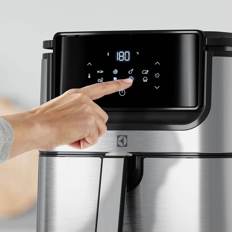 سرخ کن بدون روغن الکترولوکس مدل E6AF1-720S ظرفیت 5.4 لیتری