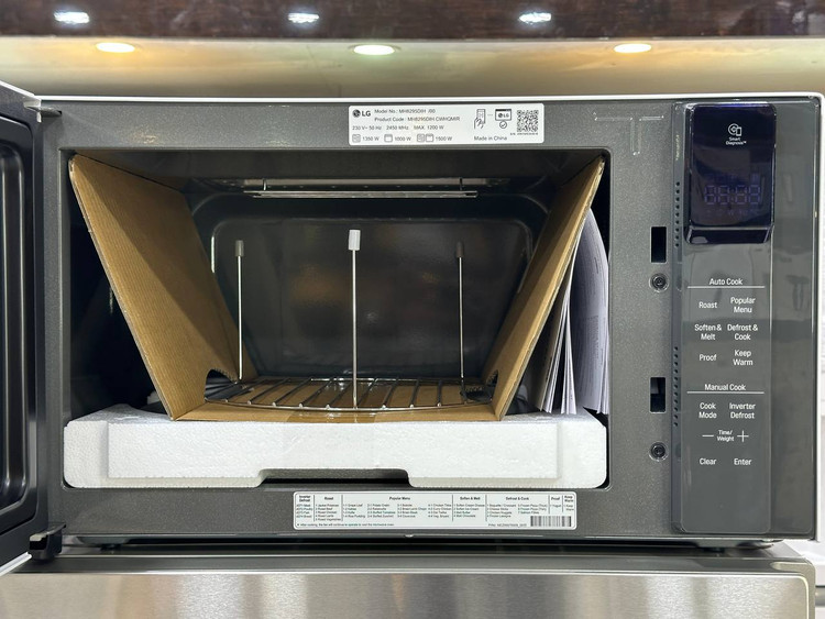 مایکروویو ال جی مدل MH8295 ظرفیت ۴۲ لیتر